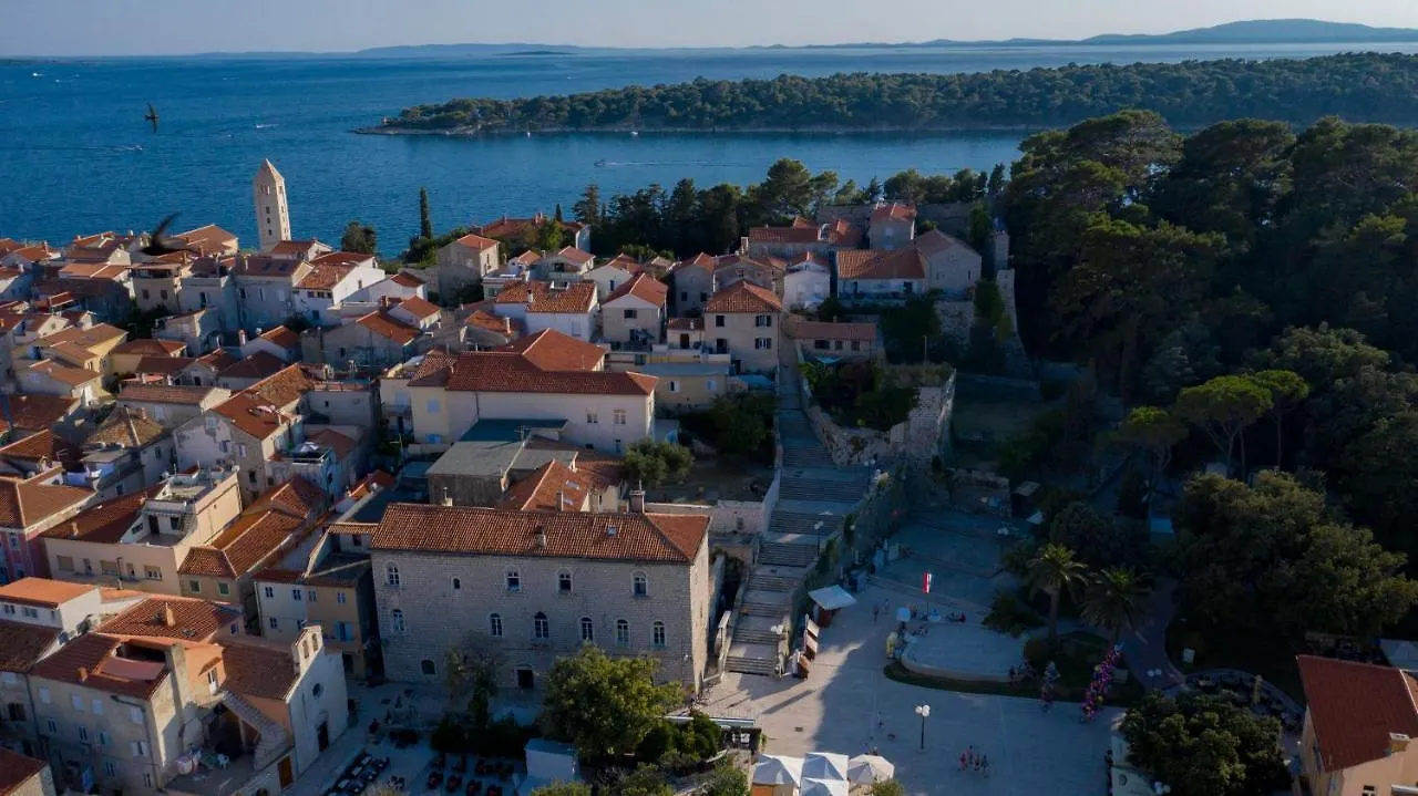 Apartmani Santino Rab Town